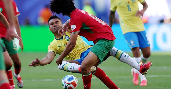 Casemiro bị chỉ trích dữ dội sau màn trình diễn thất vọng cùng Brazil tại World Cup 2026 - hình ảnh - wingg88.vip Casemiro bị chỉ trích dữ dội sau màn trình diễn thất vọng cùng Brazil tại World Cup 2026 - hình ảnh - wingg88.vip