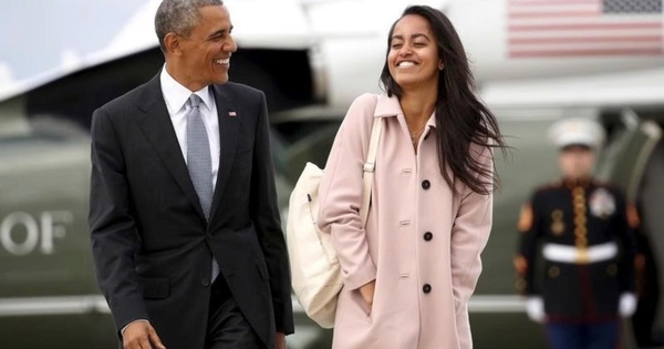 Con gái Barack Obama khẳng định sự nghiệp riêng, từ chối ‘dựa bóng’ cha mẹ - hình ảnh - wingg88.vip Con gái Barack Obama khẳng định sự nghiệp riêng, từ chối ‘dựa bóng’ cha mẹ - hình ảnh - wingg88.vip