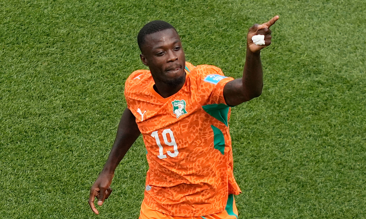 Bờ Biển Ngà lần đầu vượt qua vòng bảng World Cup nhờ cú đúp của Nicolas Pépé - hình ảnh - wingg88.vip Bờ Biển Ngà lần đầu vượt qua vòng bảng World Cup nhờ cú đúp của Nicolas Pépé - hình ảnh - wingg88.vip