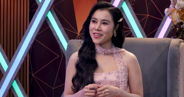 Ca sĩ Hồng Gấm và cuộc sống kín tiếng tuổi 33: Đam mê bolero vẫn cháy - hình ảnh - wingg88.vip Ca sĩ Hồng Gấm và cuộc sống kín tiếng tuổi 33: Đam mê bolero vẫn cháy - hình ảnh - wingg88.vip