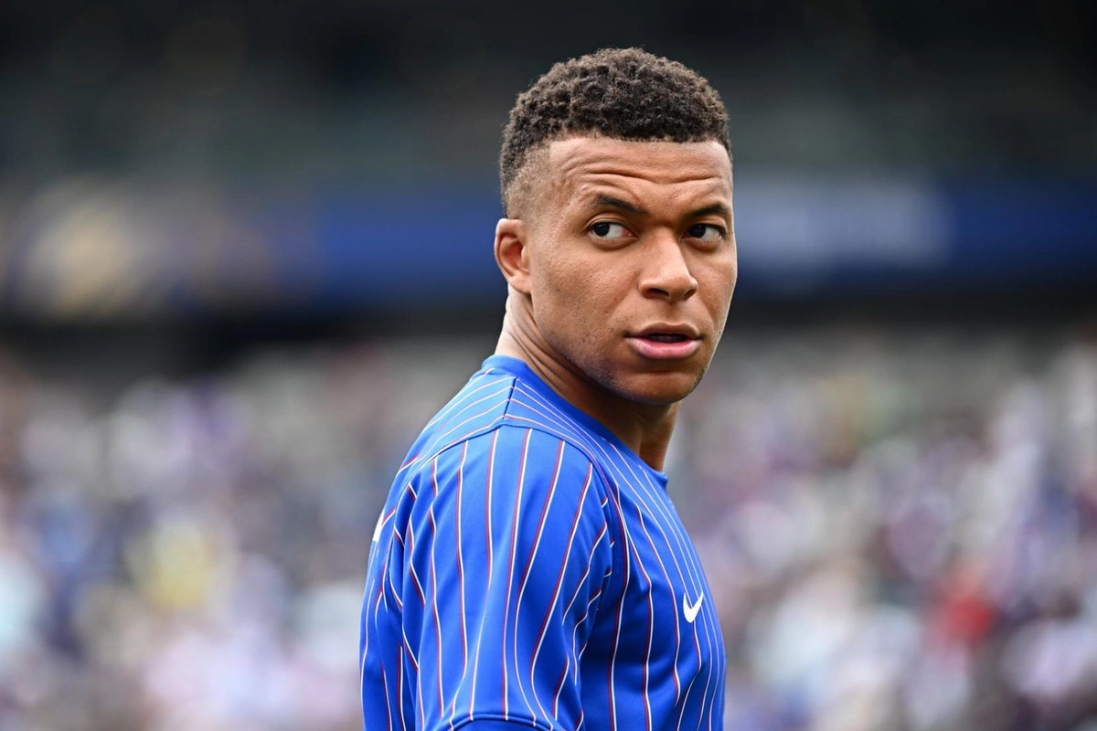Mbappe đứng trước cơ hội xô đổ thêm kỷ lục World Cup - hình ảnh - wingg88.vip Mbappe đứng trước cơ hội xô đổ thêm kỷ lục World Cup - hình ảnh - wingg88.vip