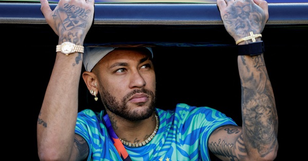 Tổng thống Brazil châm biếm Neymar: Dự World Cup chỉ để ‘làm việc từ xa’? - hình ảnh - wingg88.vip