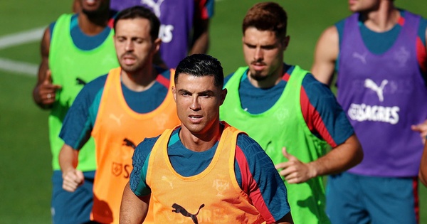 Ronaldo Bật Chế Độ Chinh Phục Cúp Vàng Cùng GG88 Chính Thức - hình ảnh - wingg88.vip Ronaldo Bật Chế Độ Chinh Phục Cúp Vàng Cùng GG88 Chính Thức - hình ảnh - wingg88.vip