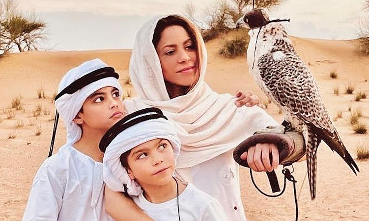 Shakira và Hành Trình Làm Mẹ Đơn Thân: Cân Bằng Yêu Thương và Kỷ Luật - hình ảnh - wingg88.vip Shakira và Hành Trình Làm Mẹ Đơn Thân: Cân Bằng Yêu Thương và Kỷ Luật - hình ảnh - wingg88.vip