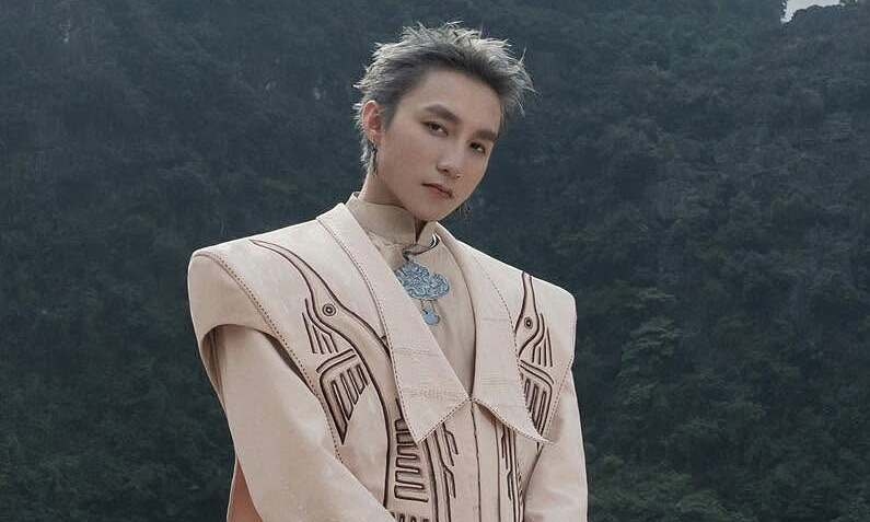 Sơn Tùng M-TP Sửa MV ‘Come My Way’ Sau Phản Ứng Từ Nghệ Sĩ Lê Giang - hình ảnh - wingg88.vip Sơn Tùng M-TP Sửa MV ‘Come My Way’ Sau Phản Ứng Từ Nghệ Sĩ Lê Giang - hình ảnh - wingg88.vip