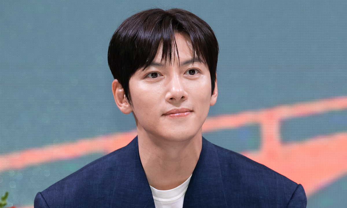 Ji Chang Wook: ‘Tôi nhận năng lượng tích cực khi đến Việt Nam’ - hình ảnh - wingg88.vip