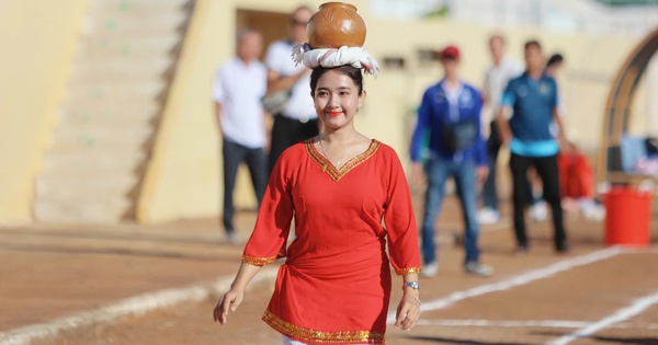 Thể thao trực tuyến và tinh thần dân tộc Chăm tại Ngày hội Văn hóa lần thứ VI - hình ảnh - wingg88.vip Thể thao trực tuyến và tinh thần dân tộc Chăm tại Ngày hội Văn hóa lần thứ VI - hình ảnh - wingg88.vip