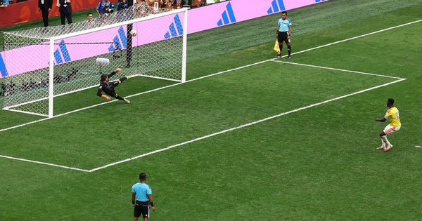 Thụy Sĩ hạ Colombia trên chấm luân lưu, chạm trán Argentina của Messi ở tứ kết - hình ảnh - wingg88.vip