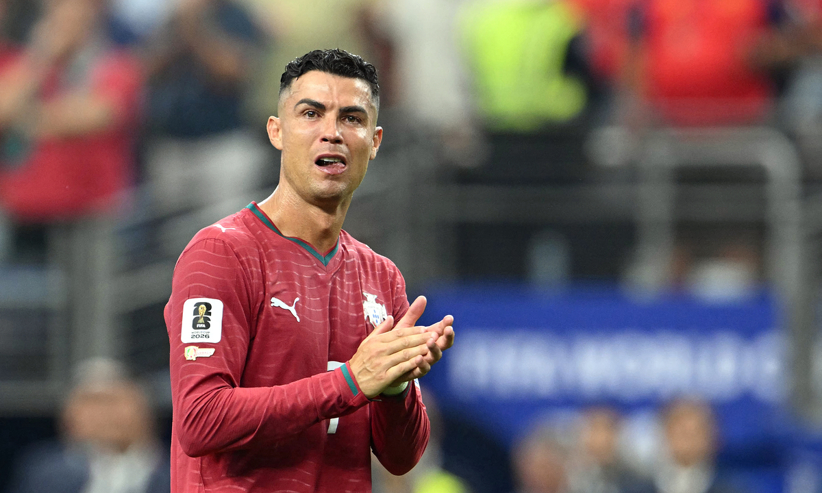Ronaldo bật khóc chia tay World Cup 2026: Huyền thoại khép lại giấc mơ vàng - hình ảnh - wingg88.vip Ronaldo bật khóc chia tay World Cup 2026: Huyền thoại khép lại giấc mơ vàng - hình ảnh - wingg88.vip